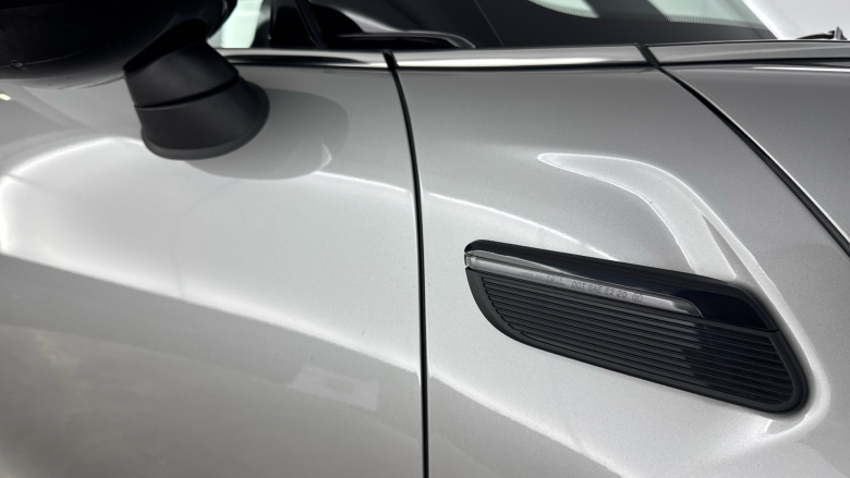 MINI Hatchback 1.5 Cooper Sport 3dr Auto Petrol Hatchback